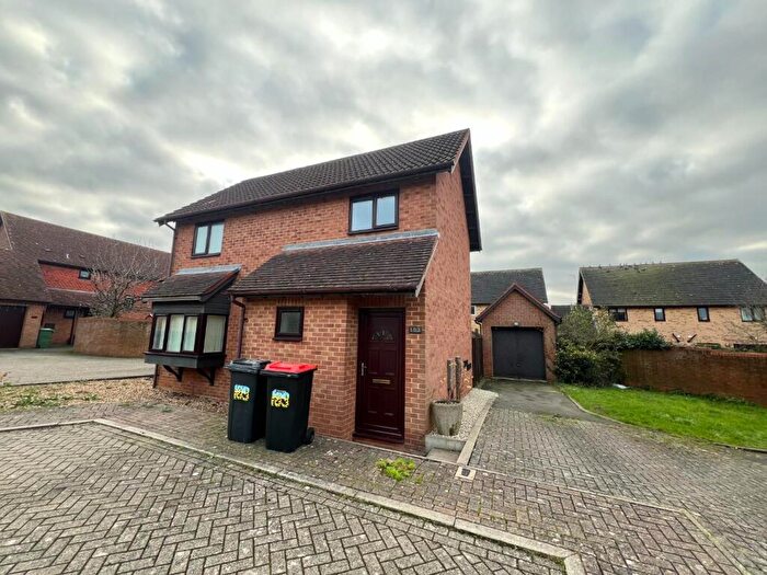 3 Bedroom Detached House To Rent In Wavendon Gate, MK7