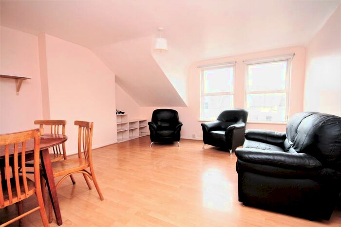 1 Bedroom Flat To Rent In Dunsmure Road, Stoke Newington, N16