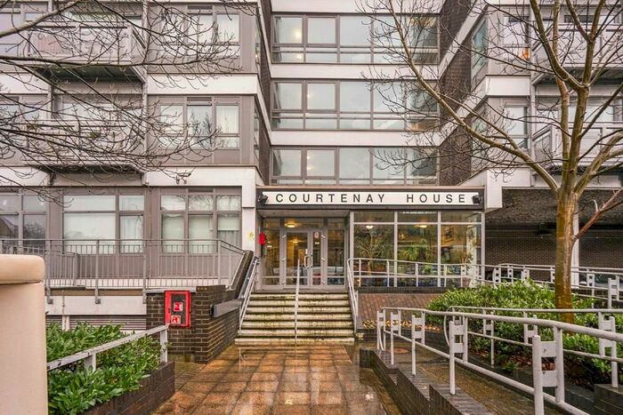 1 Bedroom Flat To Rent In New Park Road, London, SW2