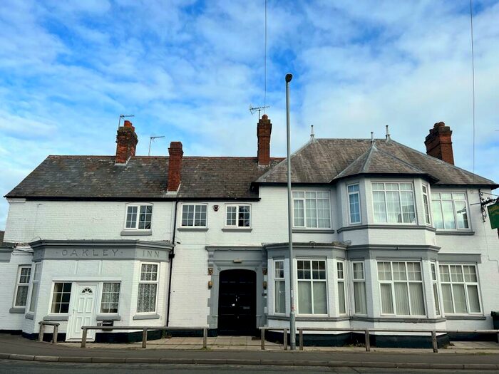 1 Bedroom Apartment To Rent In Wellingborough Road, Rushden, NN10