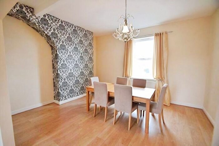 2 Bedroom Flat For Sale In Victoria Street, Cwmbran, NP44