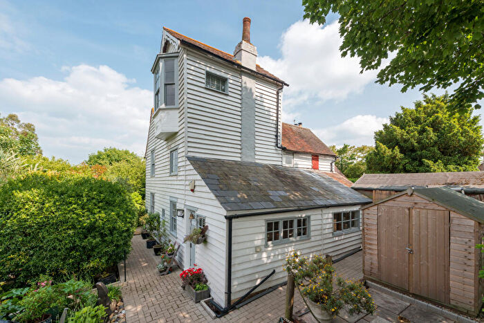 2 Bedroom Semi-Detached House For Sale In Borstal Hill, Whitstable, Kent, CT5