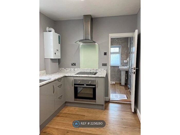 2 Bedroom Terraced House To Rent In Jessie Road, Southsea, PO4