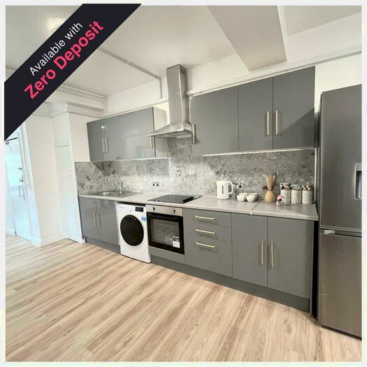 3 Bedroom Flat To Rent In High Street, Swansea, SA1