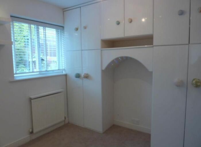 2 Bedroom Detached House To Rent In Shelburne Street, Stoke-On-Trent, ST4