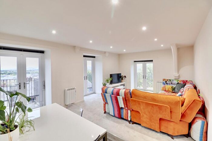 1 Bedroom Flat For Sale In Flat St. Andrews Manor, Chapel Lane, Yeadon, Leeds, LS19