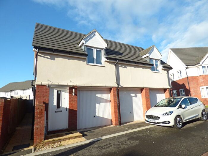 2 Bedroom Flat To Rent In Crimson King, Cranbrook, EX5