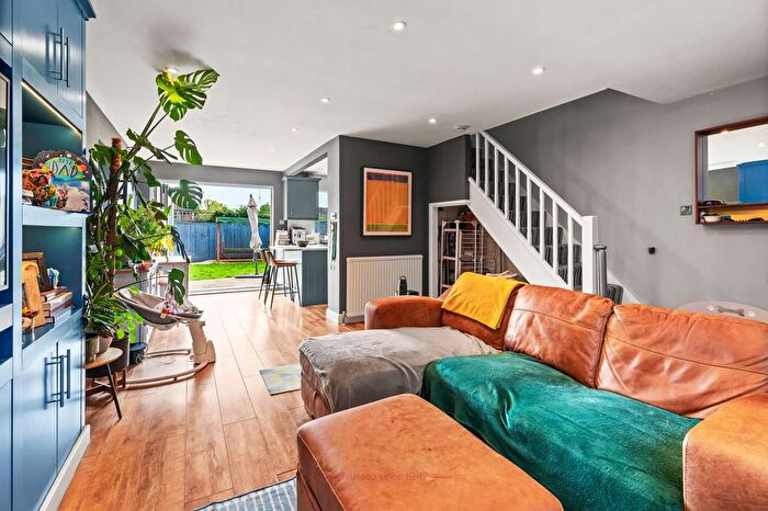 3 Bedroom End Of Terrace House For Sale In Balmoral, East Grinstead, RH19