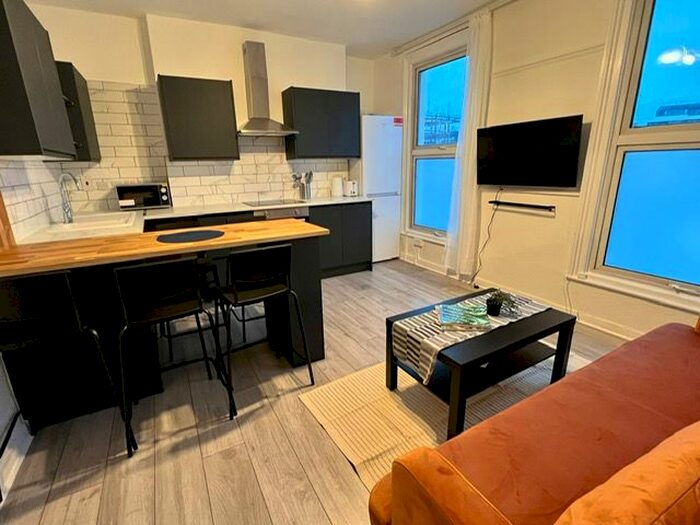 5 Bedroom Terraced House To Rent In Royal College Street, Camden, Kentish Town, Euston, West End, Regents Park, Primrose Hill, Ucl, London, NW1