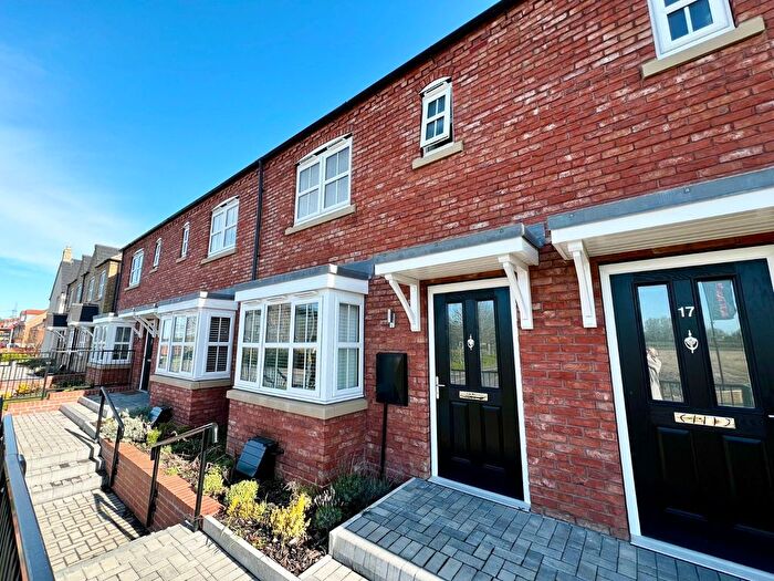 3 Bedroom Terraced House To Rent In Barnes Way, Kingswood, Hull, East Riding Of Yorkshi, HU7