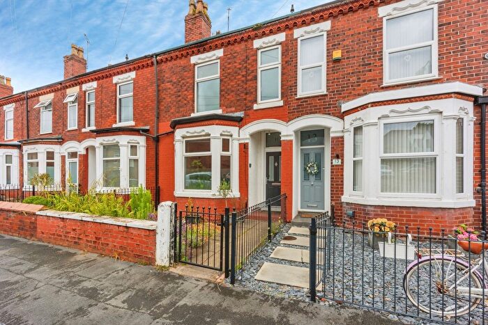 3 Bedroom Terraced House For Sale In Linton Road, Sale, Greater Manchester, M33