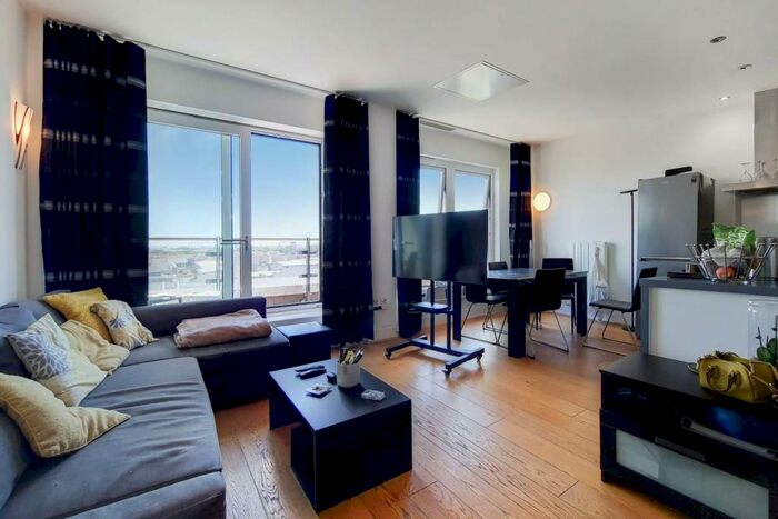 3 Bedroom Flat To Rent In Building, Woolwich Riverside, London, SE18