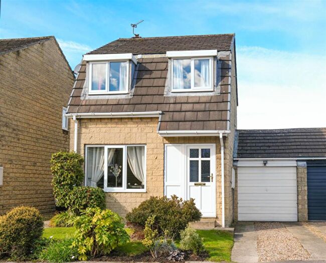 3 Bedroom Detached House For Sale In Sycamore Rise, Wooldale, Holmfirth, HD9
