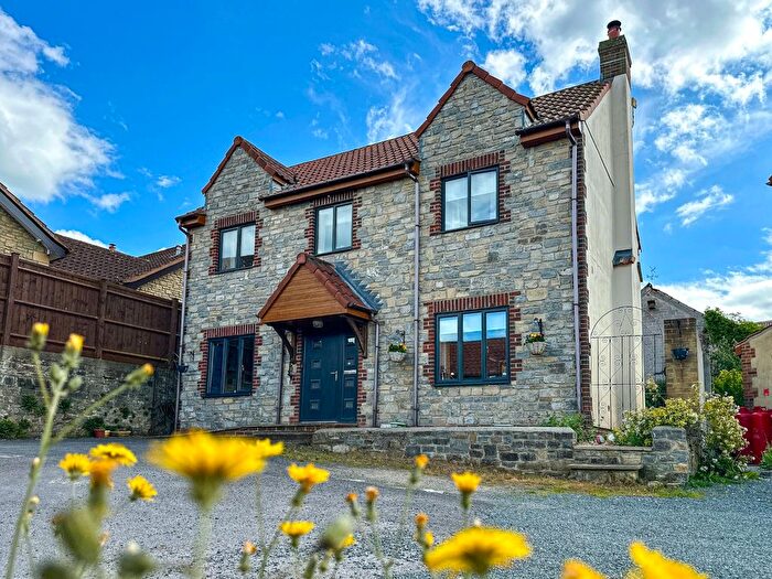 4 Bedroom Detached House To Rent In Combe Lane, Chilton Polden, Bridgwater, TA7
