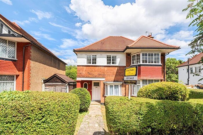 4 Bedroom Detached House For Sale In Barn Hill, Wembley Park, HA9