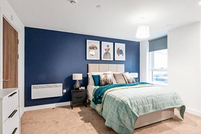 1 Bedroom Flat To Rent In St Cecilia Street, Leeds, West Yorkshire, LS2