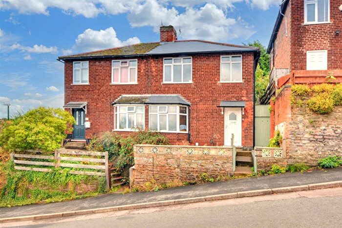 3 Bedroom Semi Detached House For Sale In Hood Street, Nottingham, NG5