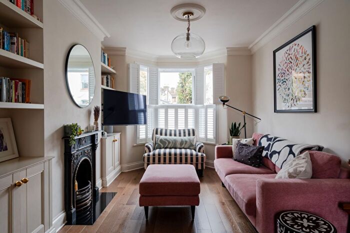 4 Bedroom Terraced House For Sale In Napier Road, Leytonstone, London, E11