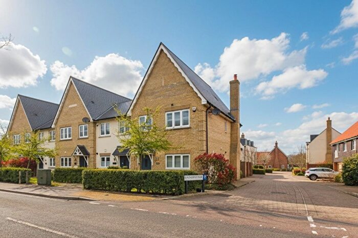 3 Bedroom End Of Terrace House For Sale In Coxtie Green Road, Pilgrims Hatch, Brentwood, CM14