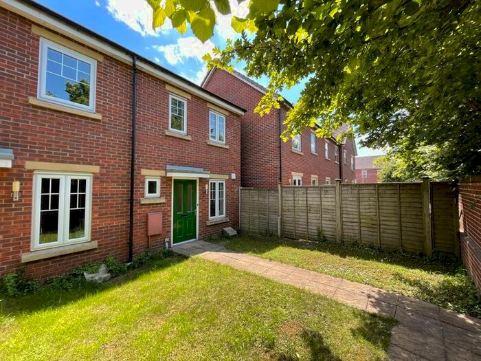 2 Bedroom Property To Rent In Secunda Way, Hempsted, Gloucester, GL2