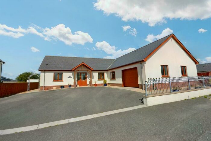 3 Bedroom Detached Bungalow For Sale In Efailwen, Clynderwen, SA66