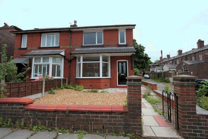3 Bedroom Semi-Detached House To Rent In Rectory Lane, Bury, BL9