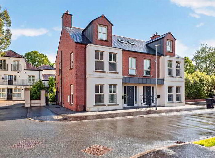 3 Bedroom Semi-Detached House For Sale In Montpelier Park, Belfast, BT9