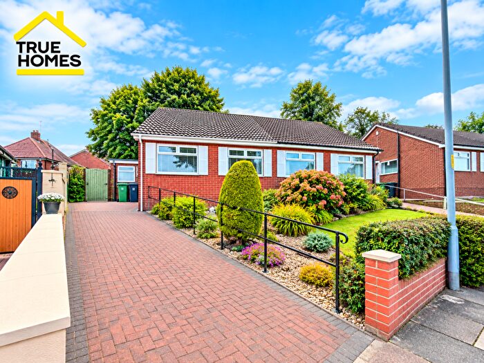 2 Bedroom Semi-Detached Bungalow For Sale In Lumley Avenue, Swalwell, Whickham, Gateshead, NE16