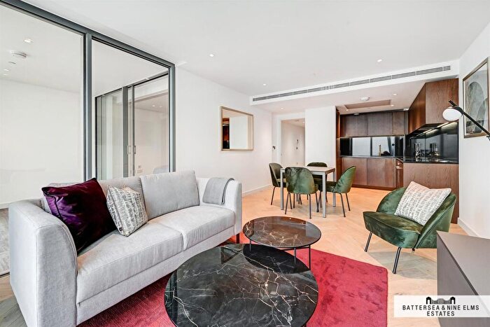 2 Bedroom Apartment To Rent In Landmark Pinnacle, Marsh Wall, E14