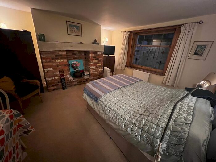 1 Bedroom Studio To Rent In Lansdowne Square, Weymouth, DT4