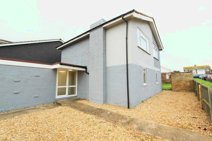 4 Bedroom Property To Rent In Malines Avenue, Peacehaven, BN10