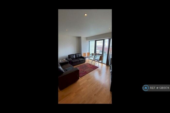 2 Bedroom Flat To Rent In Princes Parade, Liverpool, L3