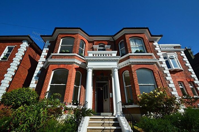 1 Bedroom Flat To Rent In Laton Road, Hastings, East Sussex, TN34
