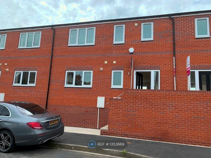 3 Bedroom Terraced House To Rent In Burns Street, Bentley, Doncaster, DN5