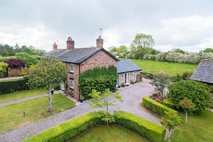 3 Bedroom Semi-Detached House For Sale In Tiverton Heath, Tiverton, CW6