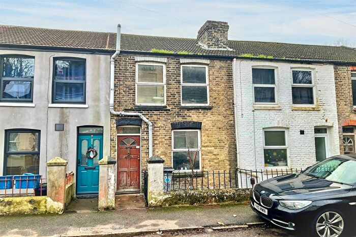 2 Bedroom Terraced House For Sale In Percival Terrace, CT17