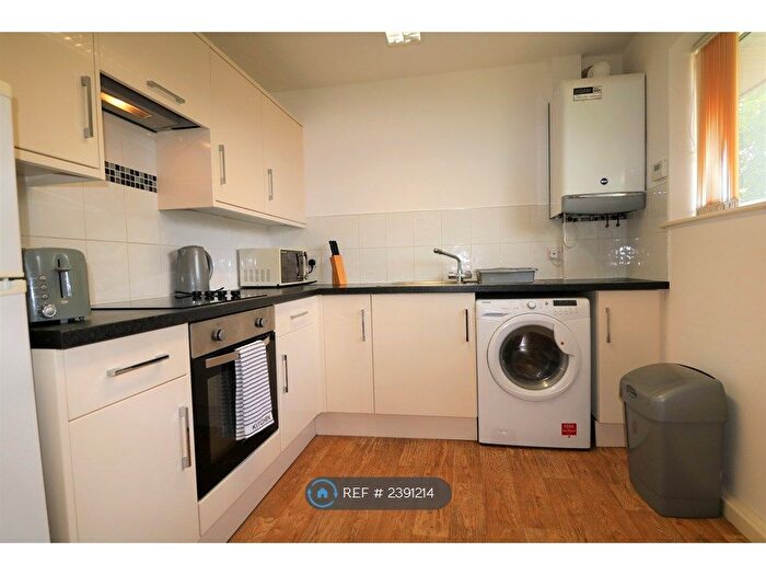 2 Bedroom Flat To Rent In Earle Road, Liverpool, L7