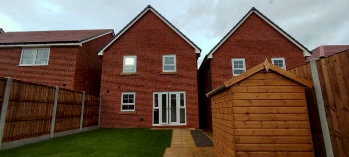 3 Bedroom Detached House To Rent In Lightmoor Village, Telford, TF4