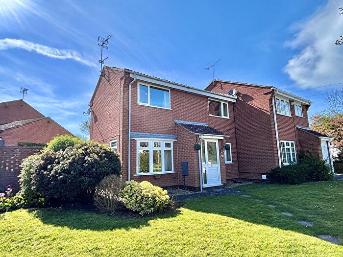 3 Bedroom Semi Detached House For Sale In Spinney Halt, Whetstone, Leicester, Leicestershire., LE8