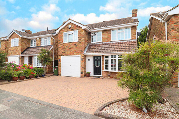 4 Bedroom Detached House For Sale In Brooklands, Wickford, Essex, SS12