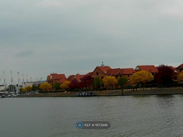 1 Bedroom Flat To Rent In Canada Way, Bristol, BS1