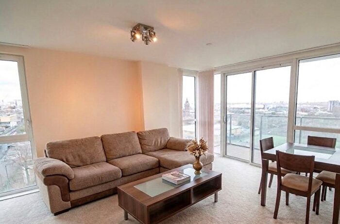 1 Bedroom Flat To Rent In Panoramic Tower, Hay Currie Street, Poplar, London, E14