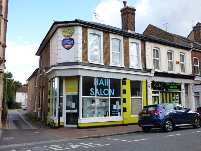 1 Bedroom Flat To Rent In A Lynchford Road, Farnborough, Hampshire, GU14