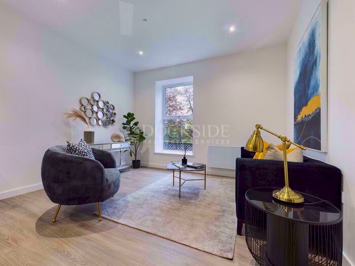 1 Bedroom Detached House To Rent In Chatham Maritime, Chatham, ME4