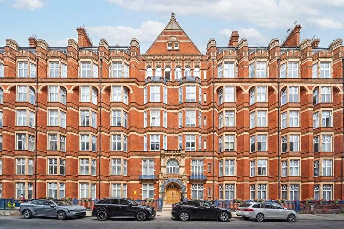4 Bedroom Flat To Rent In Bickenhall Mansions, Bickenhall Street, Marylebone, London, W1U