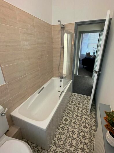 1 Bedroom Flat To Rent In Princess Royal Terrace, Scarborough, YO11