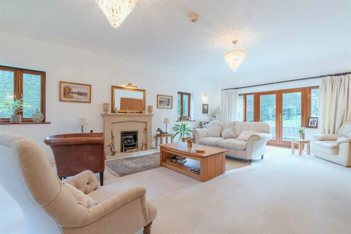 5 Bedroom Detached House For Sale In Bury Road, Branksome Park, BH13