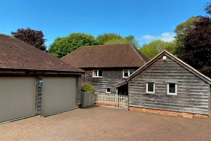 2 Bedroom Detached House To Rent In Kingsclere, Near Newbury, RG20