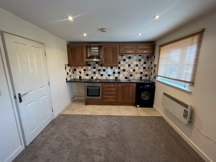 1 Bedroom Flat To Rent In Station Road, Whittlesey, Peterborough, PE7