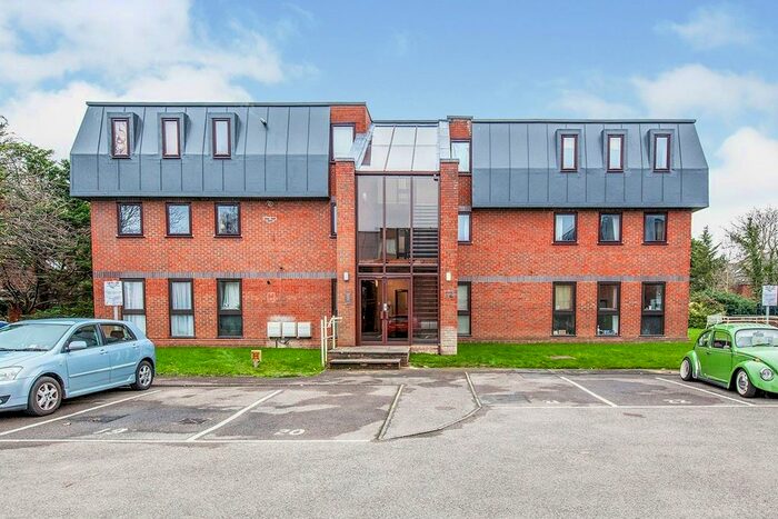 1 Bedroom Flat To Rent In Church Road, Egham, Surrey, TW20